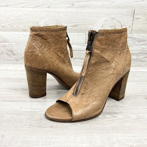 Vintage Steve Madden Women’s Heel Tan Leather Booties Front Zip Euro 37 US 6.5 - Picture 1 of 10